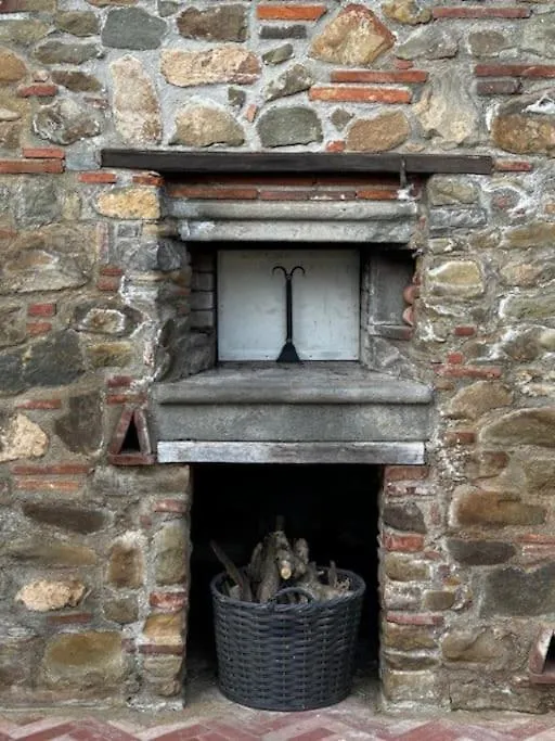 Stillvolles Landhaus Zwischen Lucca Und Versilia Montigiano 0*,  イタリア